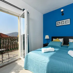Gina Apartman Trogir